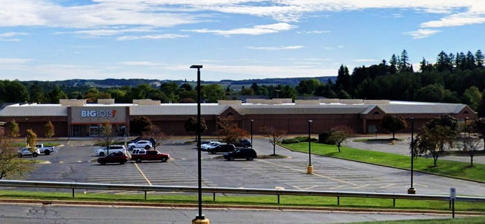 K-Mart (Kmart) - Petoskey - 1401 Spring St